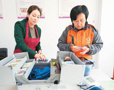 提升家政从业人员待遇 行业规范化与社会认同的双重进步